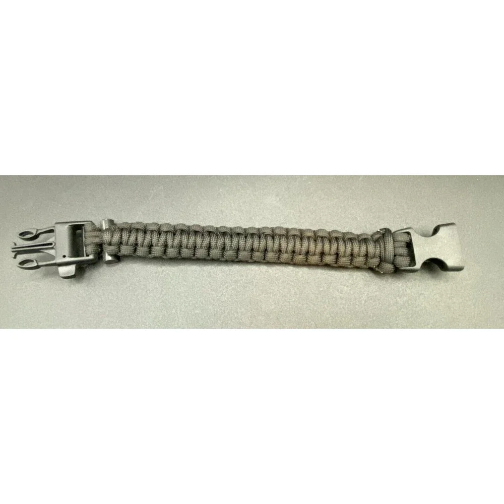Paracord Bracelet With Compass